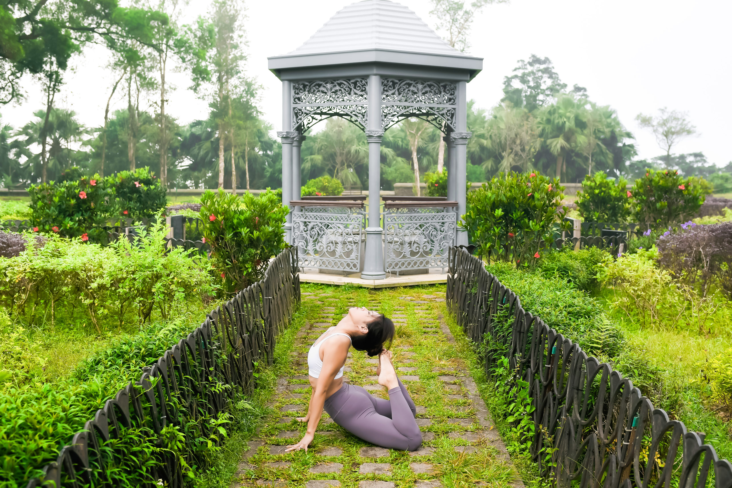 30 Mins Yoga Flow with Samantha